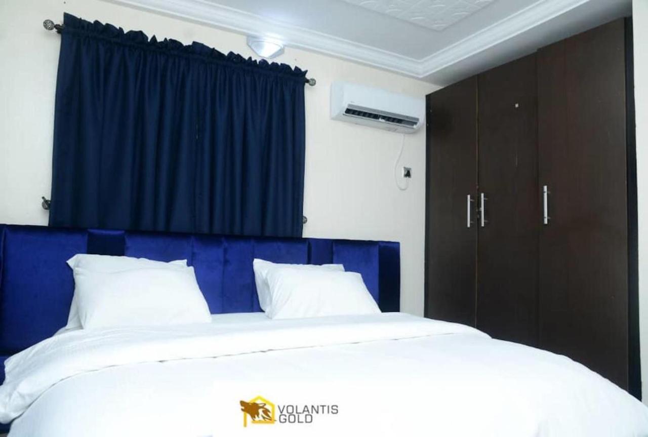 Volantis Gold Suites Ikeja Exterior photo